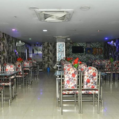 Hotel Ayush International Balasore Kültér fotó