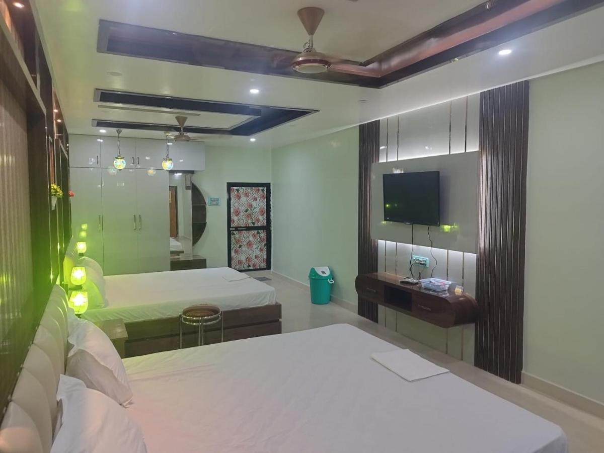 Hotel Ayush International Balasore Kültér fotó